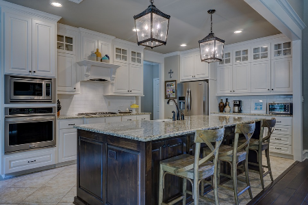 Picture for blog post Light and Bright: 5 Kitchen Lighting Tips to Enhance Your Space